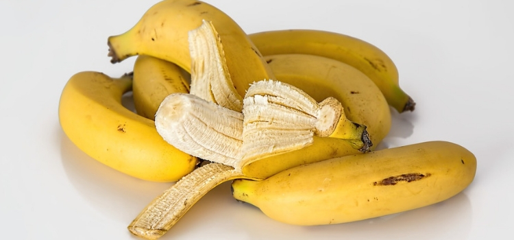 banana está entre alimentos ricos em iodo