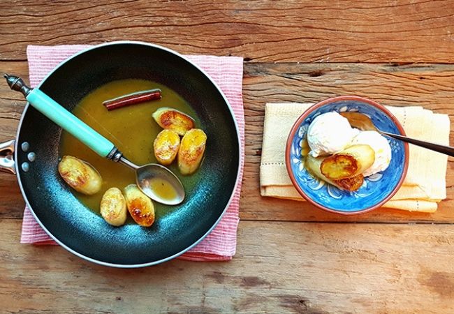 banana flambada com canela