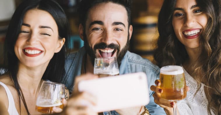 benefícios da cerveja para sua vida