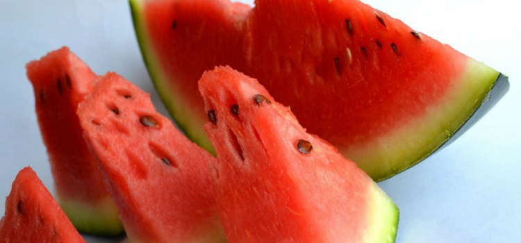 benefícios da melancia para emagrecer
