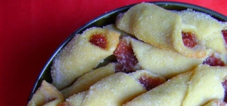 fazer biscoito de nata e goiabada