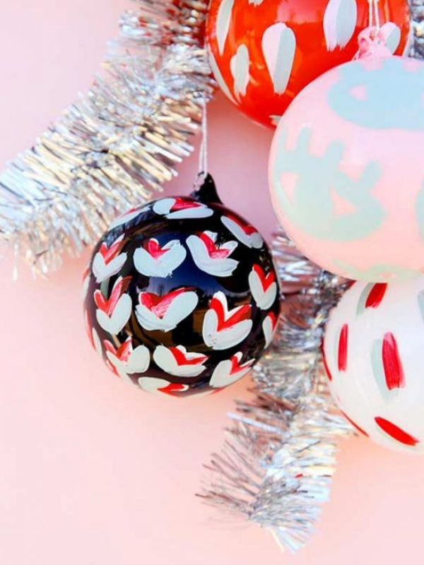 modelo bolas de natal decoradas pintura