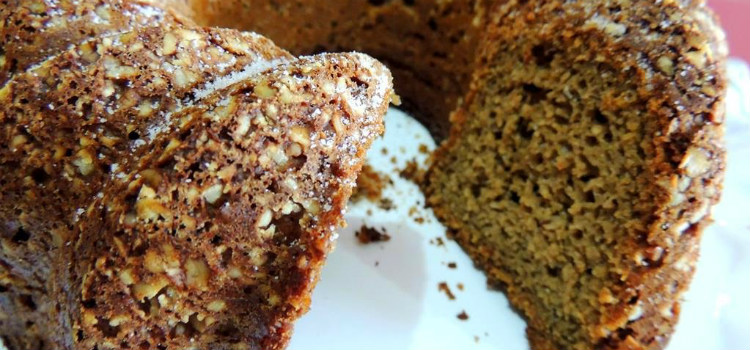 bolo de banana de liquidificador aveia e mel