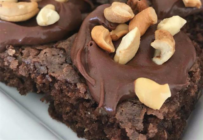 bolo de chocolate light com castanhas