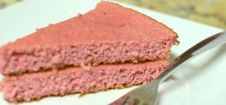 receita de bolo de coco low carb morango