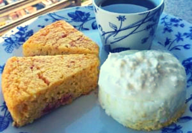 bolo de goiaba e fubá