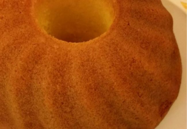 bolo de leite quente rápido e fácil