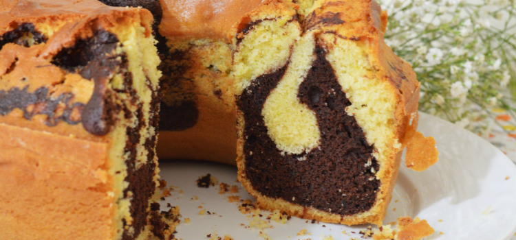 bolo de liquidificador mármore