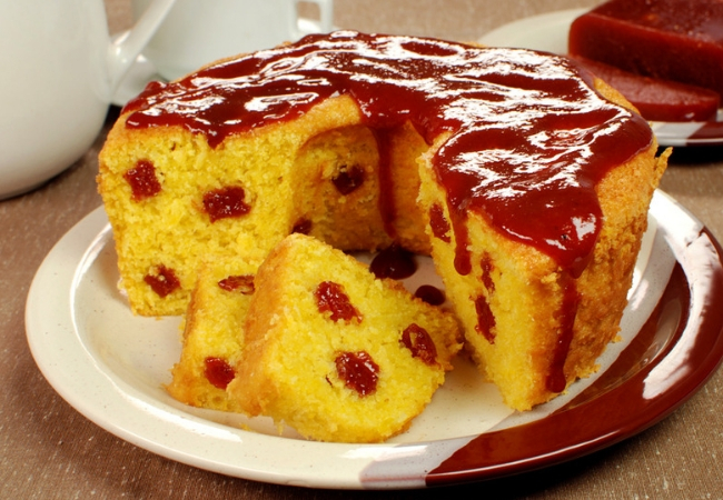 receita de bolo de milho de lata com goiabada