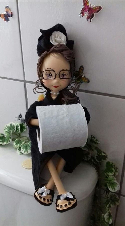modelo boneca porta-papel-higiênico EVA
