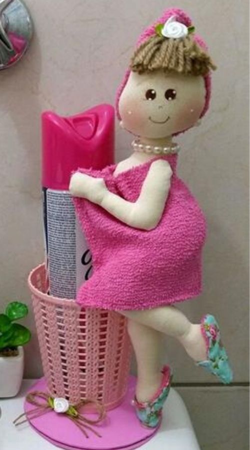 modelo boneca porta-papel-higiênico EVA