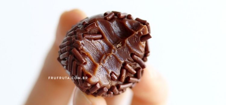 receita brigadeiro sem lactose com coco