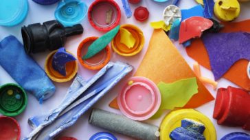 brinquedos reciclados