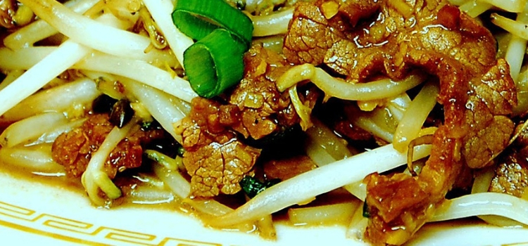 broto de feijão com carne