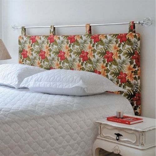 decoração de quarto simples cabeceira de tecido na cama