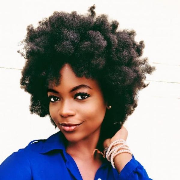 modelo cabelos curtos repicados crespo volume