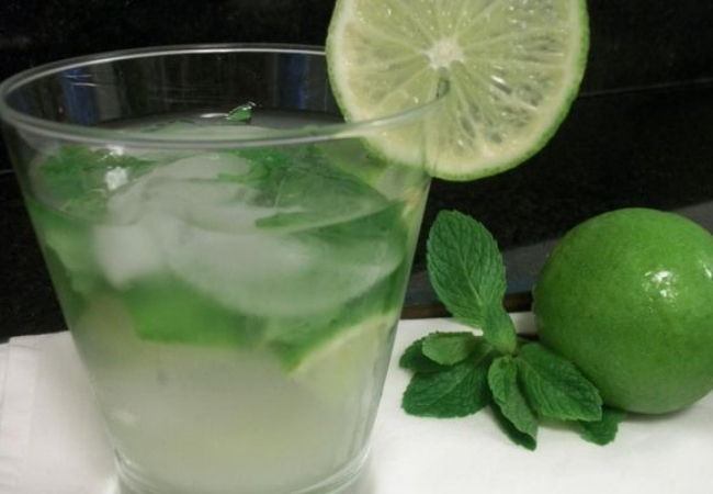 receita caipirinha de maracujá hortela