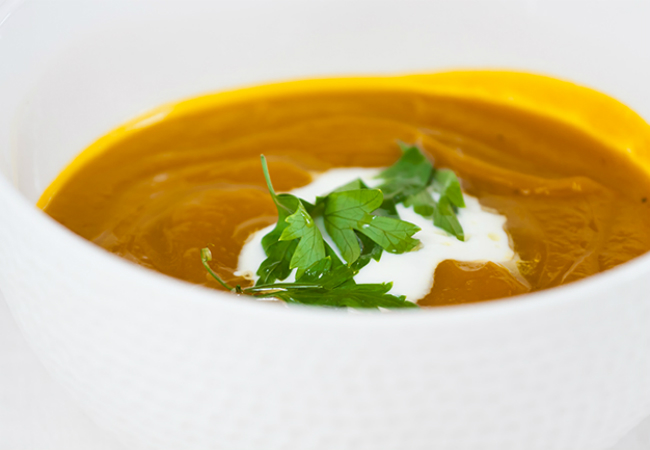 caldo de abóbora com gengibre