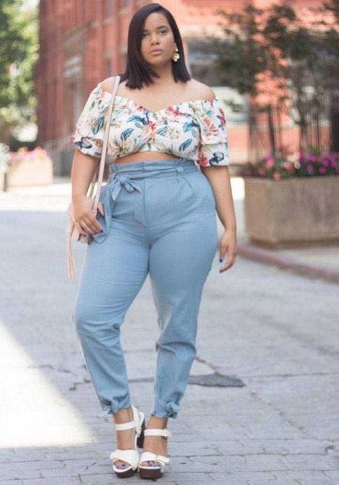 look calça amarrada e cropped