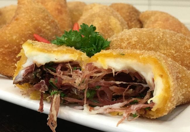 risole de carne seca e abóbora