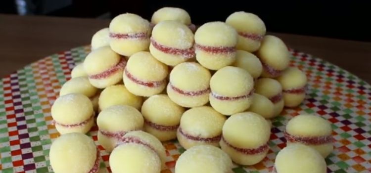 casadinhos com goiabada