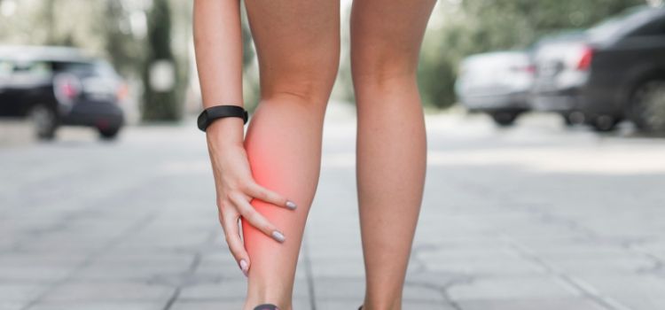 causas da câimbra noturna