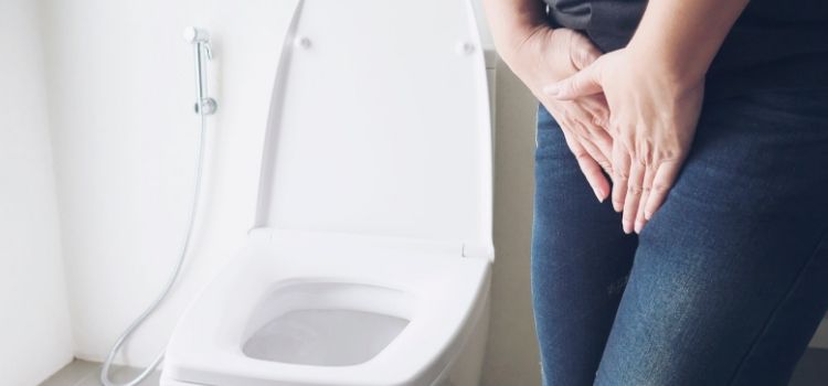 principais causas de incontinência urinária
