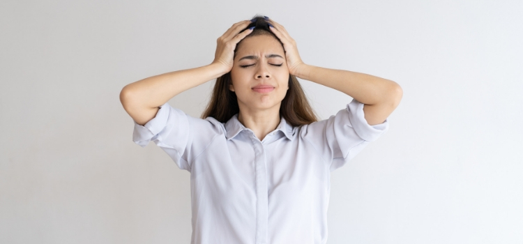 causas da dor de cabeça constante