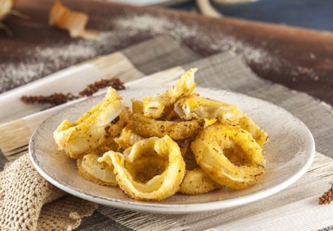 cebola com queijo no recheio