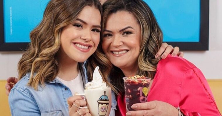 celebridades parecidas com as mães