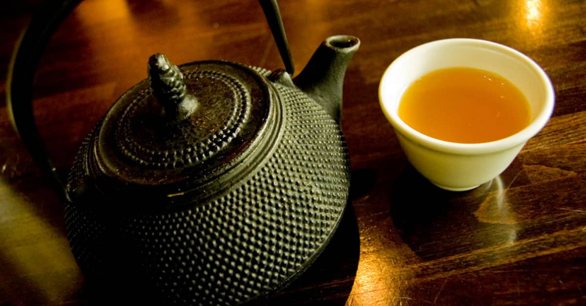 chá alecrim e orégano