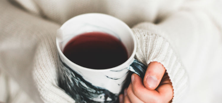 chá de amora para menopausa