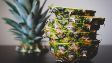 chá de casca de abacaxi