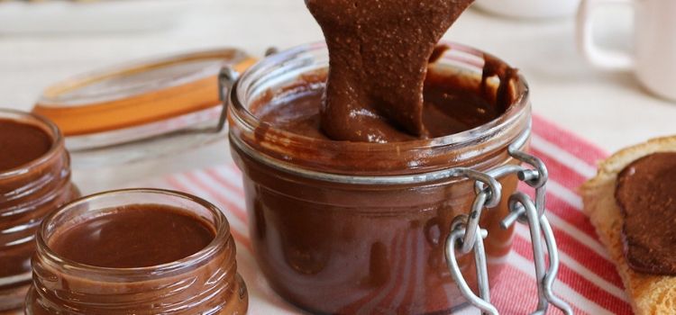 nutella caseira com chocolate