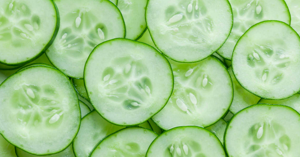 Mito ou realidade: comer pepino à noite faz mal?