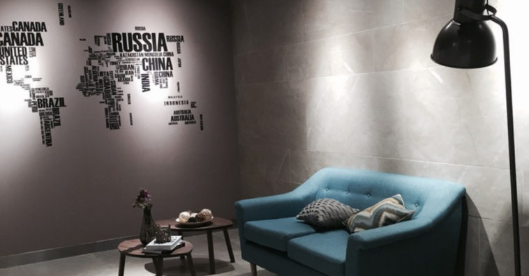 decoração com fita isolante