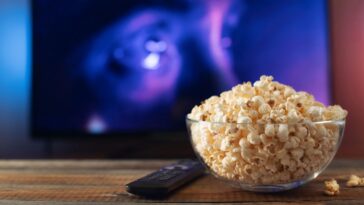 pipoca no saco de pão