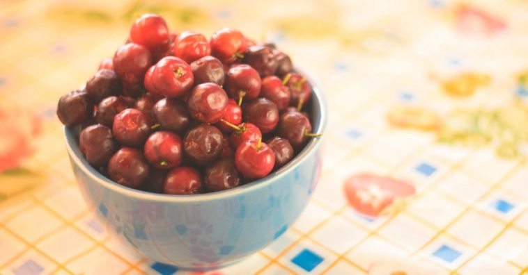 fazer polpa de acerola