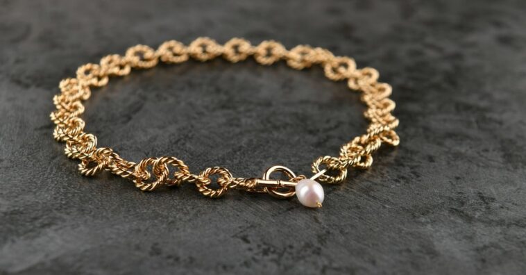 como limpar corrente de ouro