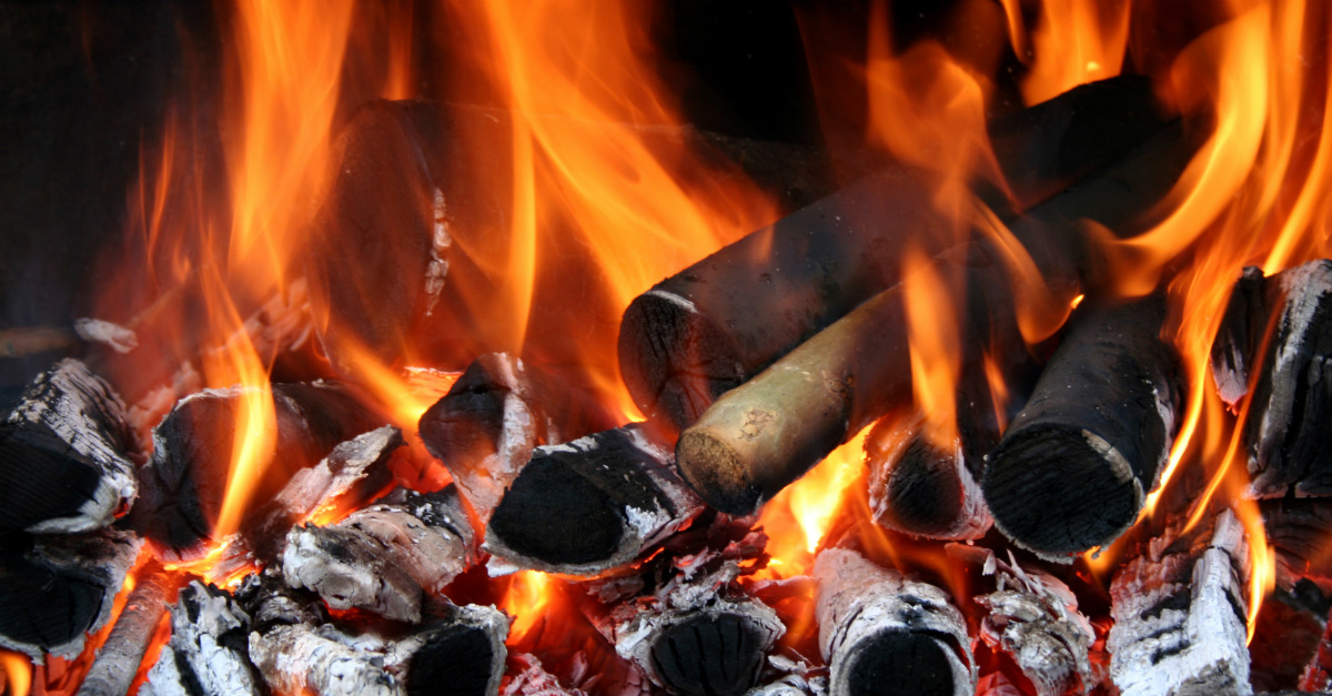 como limpar fogão à lenha corretamente