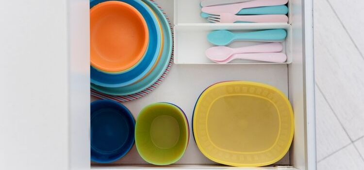 como limpar plástico dicas que funcionam