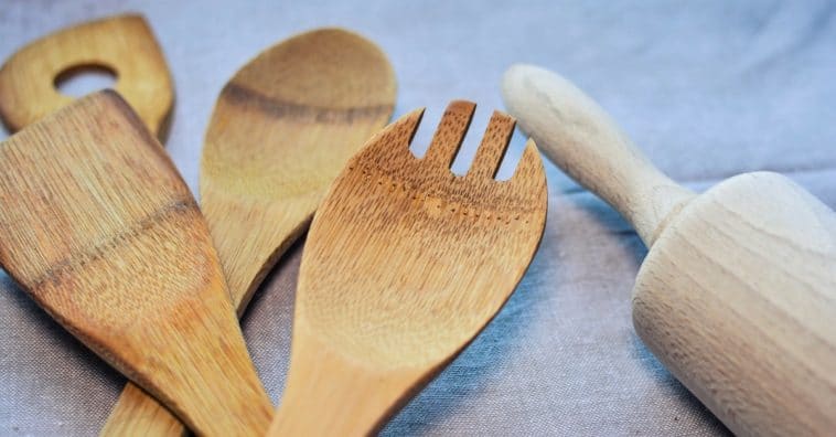 utensílios de madeira para cozinha