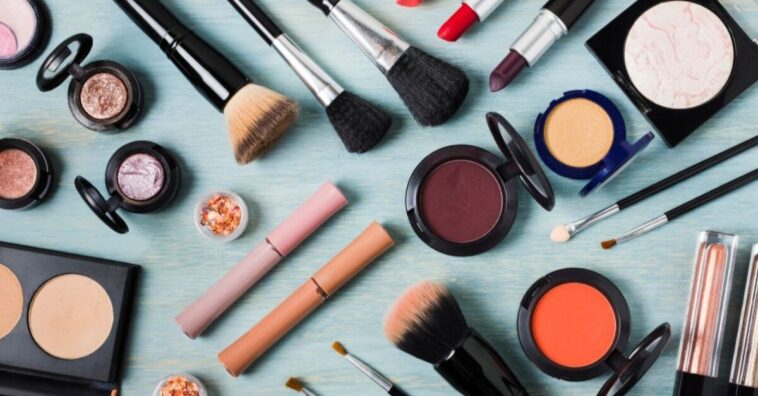 organizar maquiagem