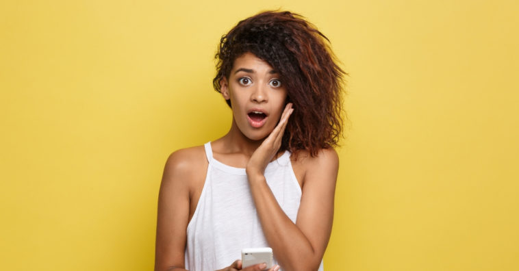 recuperar cachos após alisamento