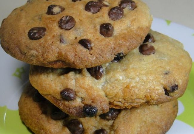 cookies com gotas de chocolate simples