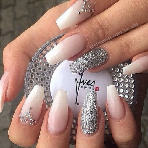 qual cor de esmalte leao