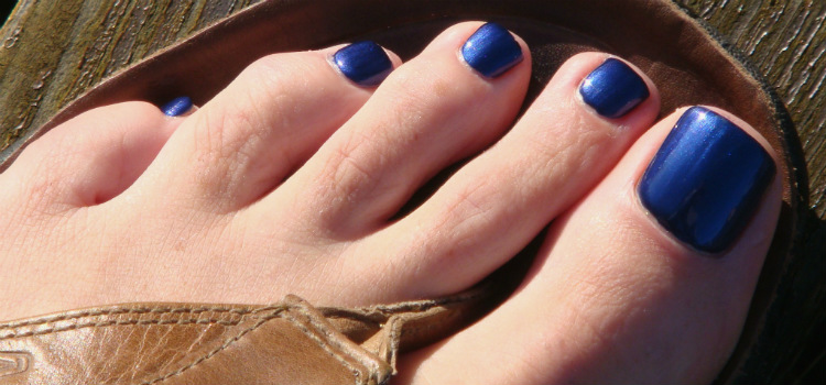 cores de esmalte para unhas dos pes azul