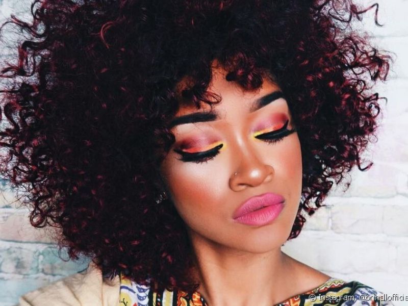 modelo cabelo médio redondo