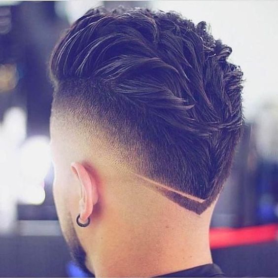 Ideias de corte em V masculino com risco