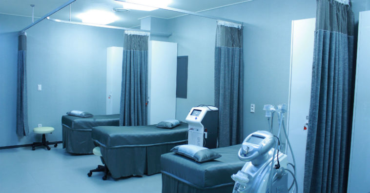 cortina de hospital pode ser fonte de contaminação